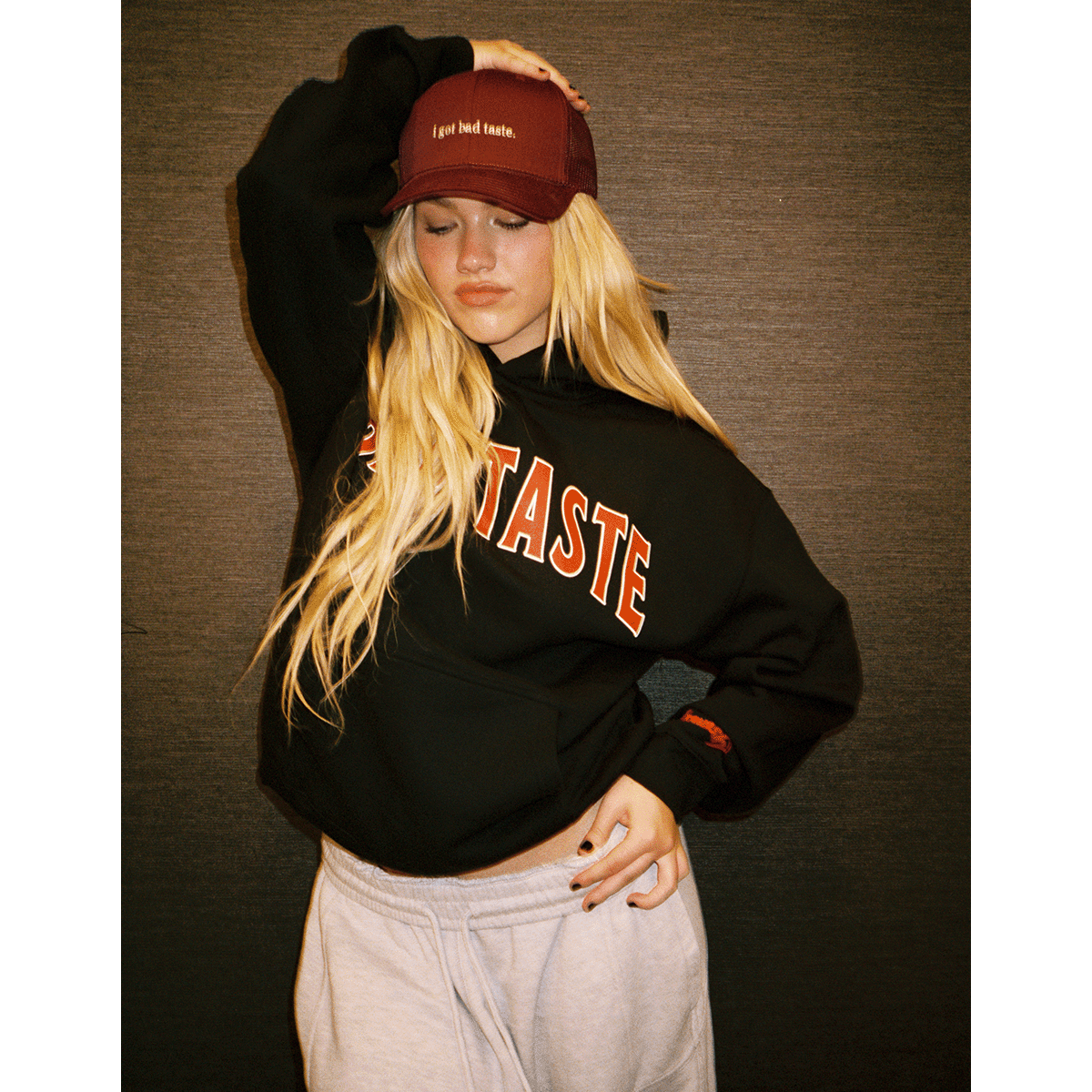 bad taste Hat